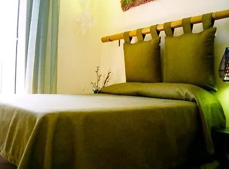 לינה וארוחת בוקר Dimora Dei Giganti נאפולי