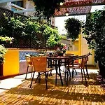 Alojamento de Acomodação e Pequeno-almoço Dimora Dei Giganti Nápoles
