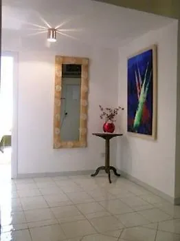 Dimora Dei Giganti Oda ve Kahvaltı