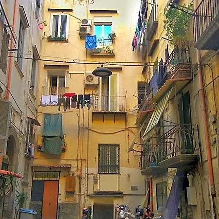 Dimora Dei Giganti Bed & Breakfast Napoli