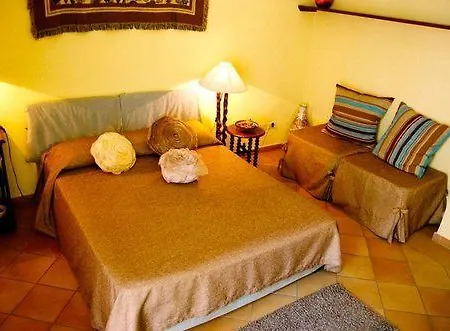 Dimora Dei Giganti 3*